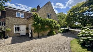 Photo 27- click for photo gallery